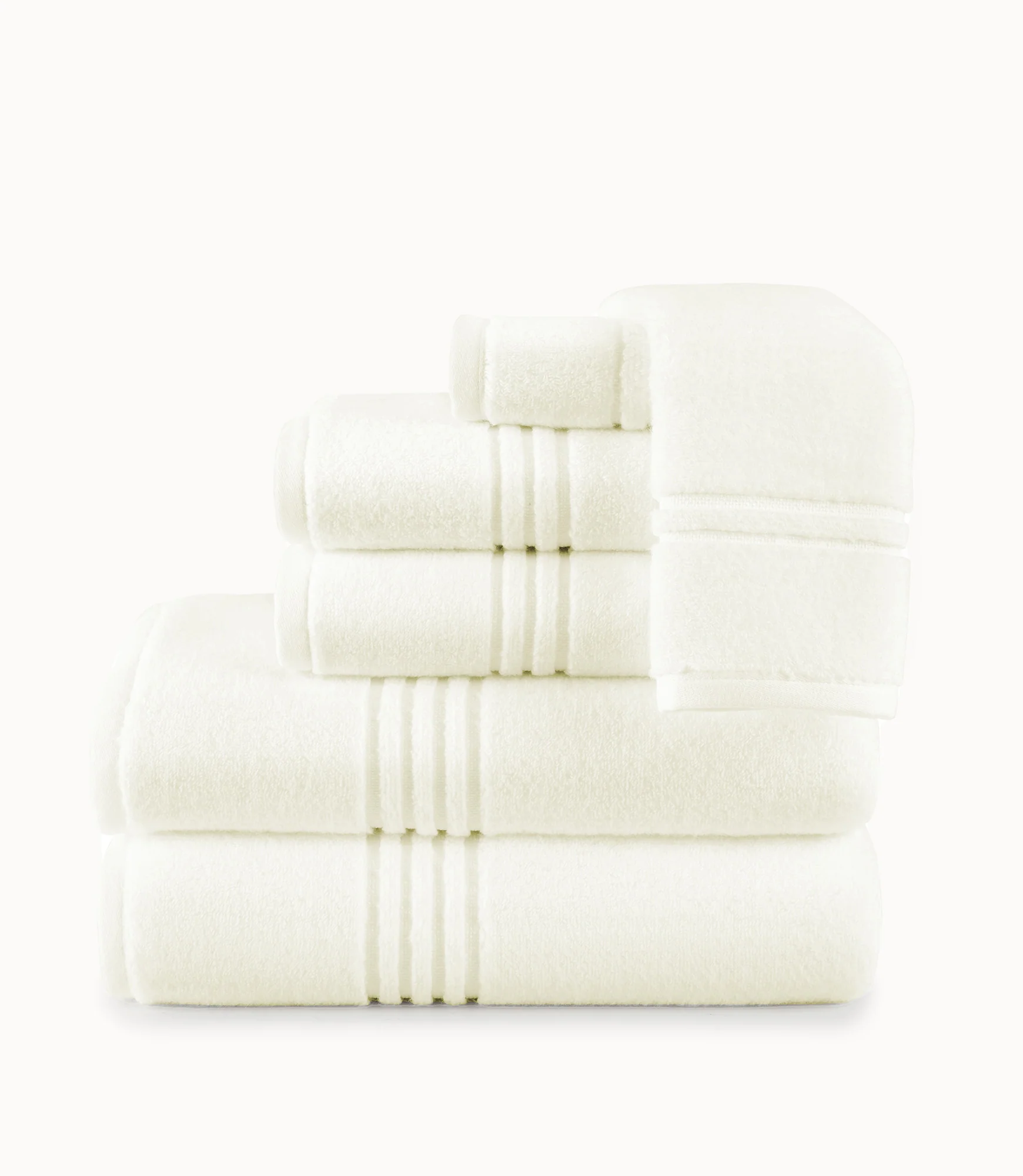 Chelsea Plush Bath Towel - Image 11