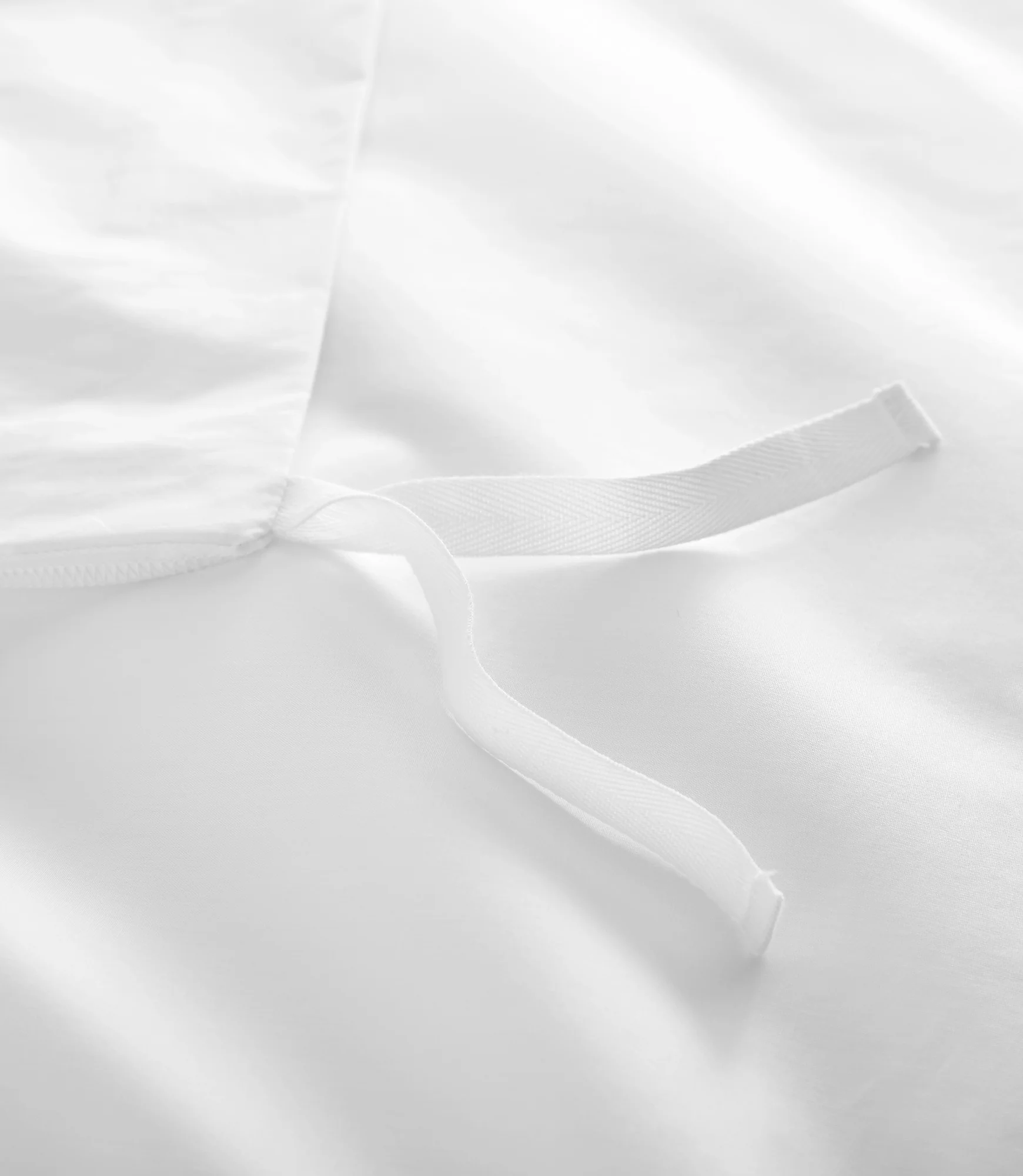 Deco Classic Embroidered Duvet Set - Image 8
