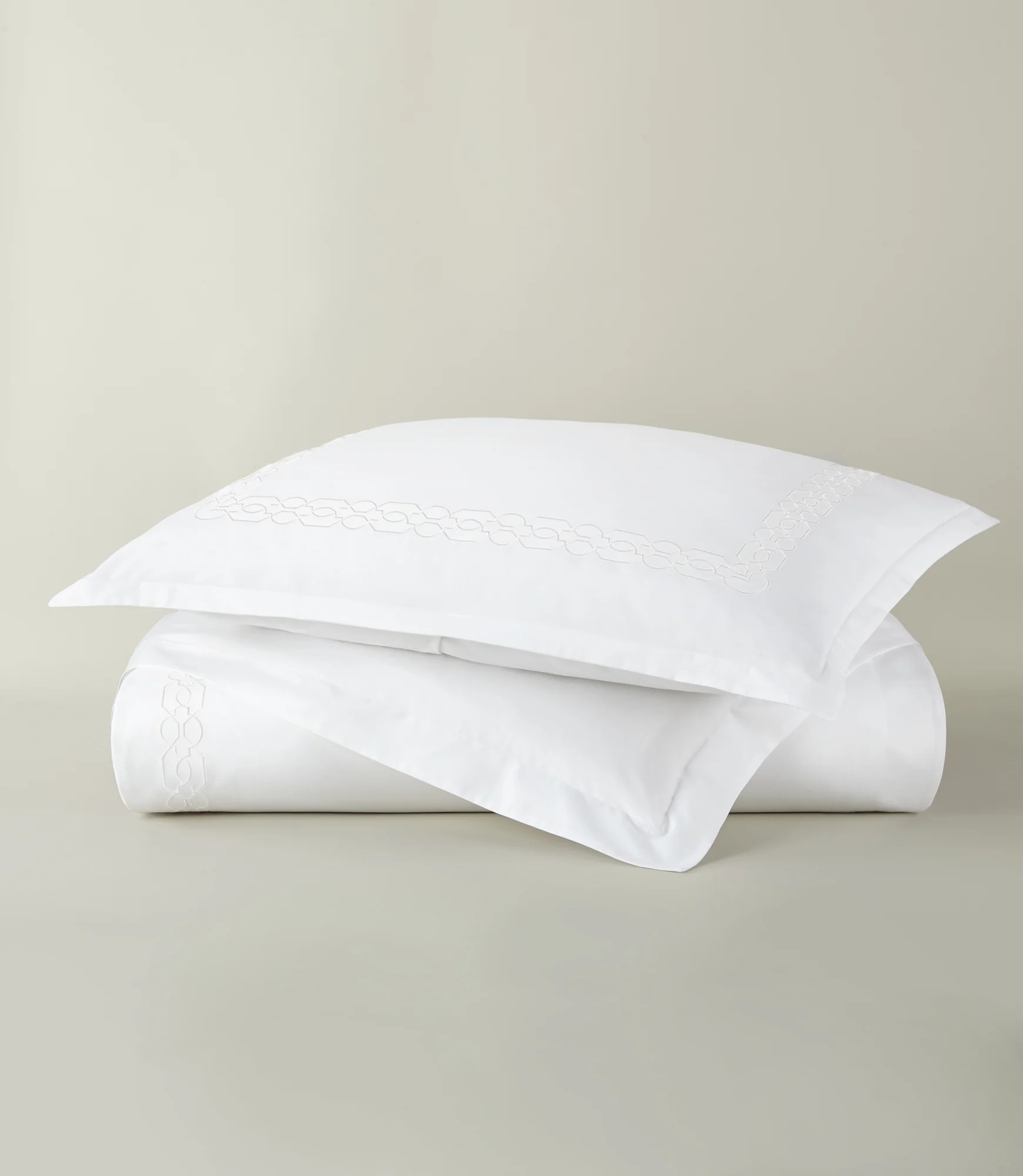 Filigree Classic Embroidered Duvet Set