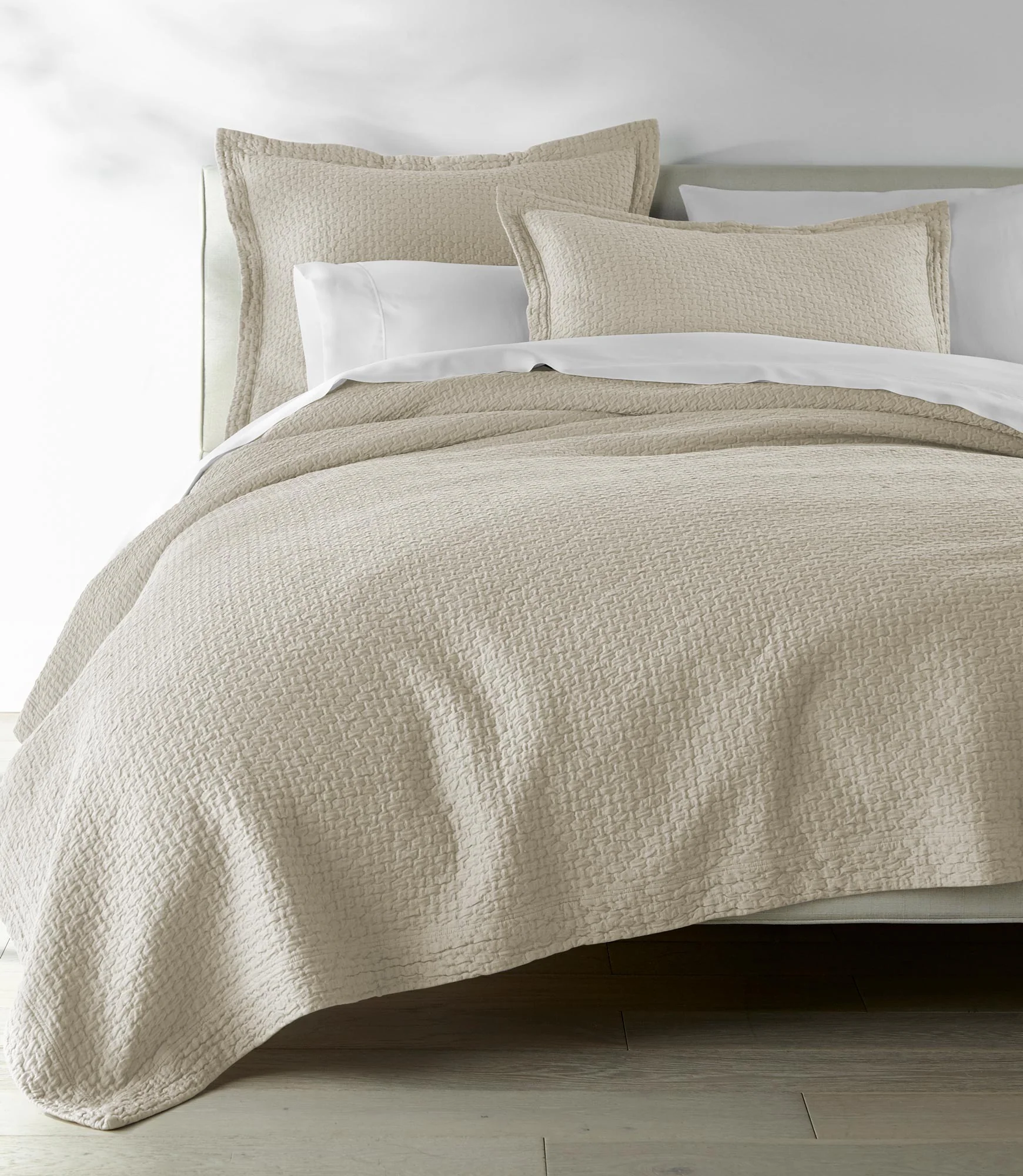 Juliet Matelassé Coverlet - Image 15