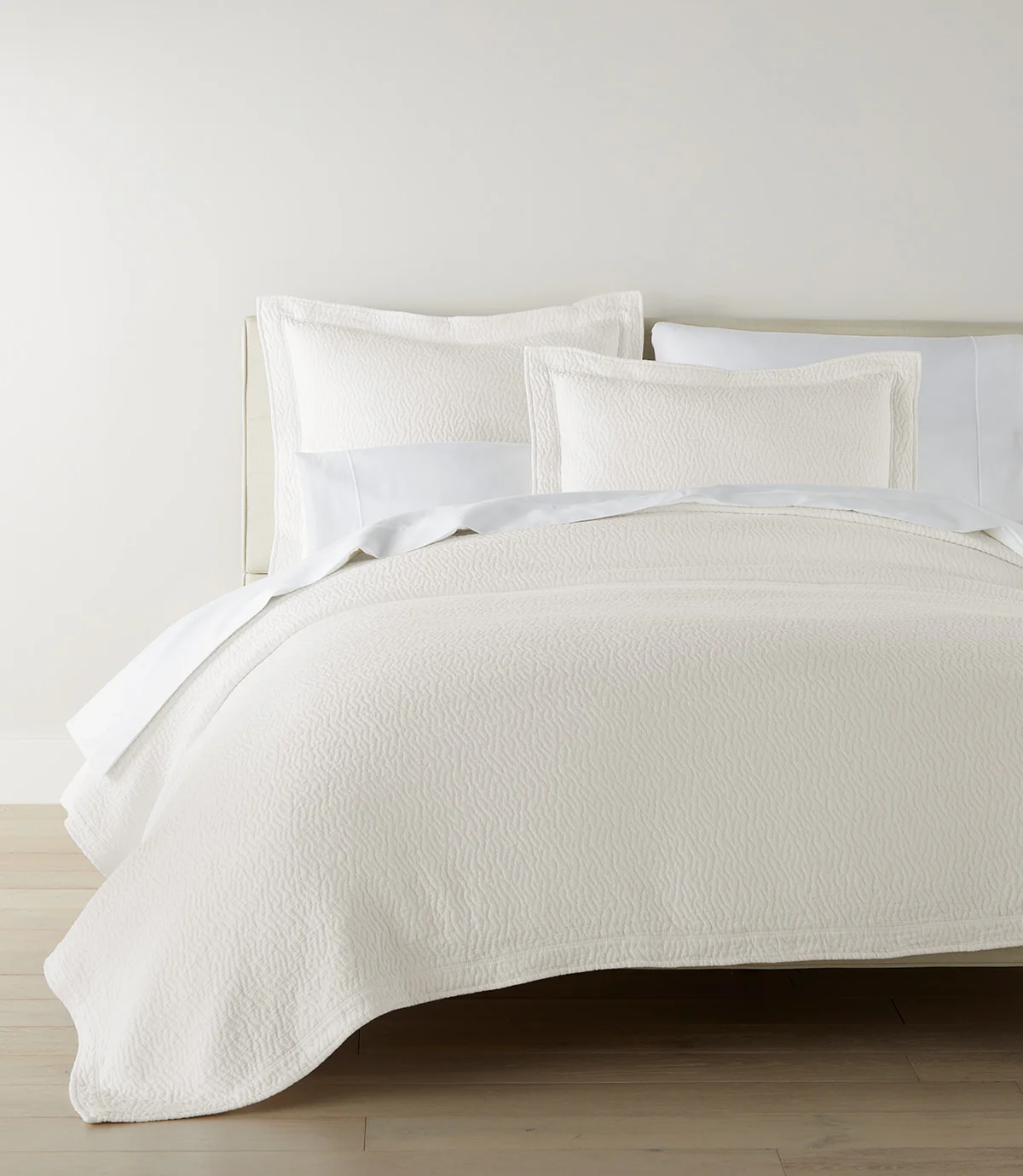 Mia Stonewashed Matelassé Coverlet - Image 9