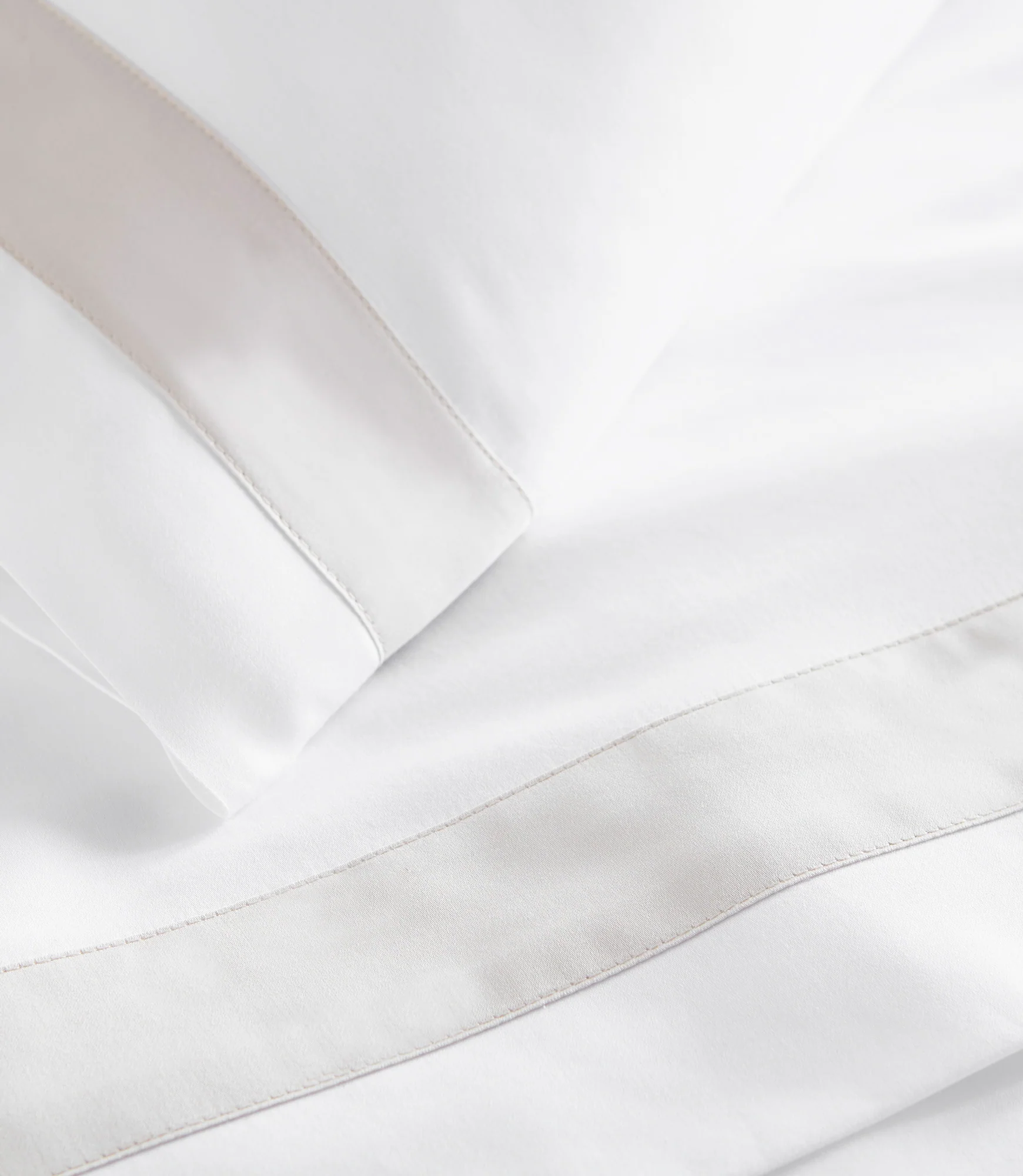 Soprano Trim Sateen Sham - Image 10